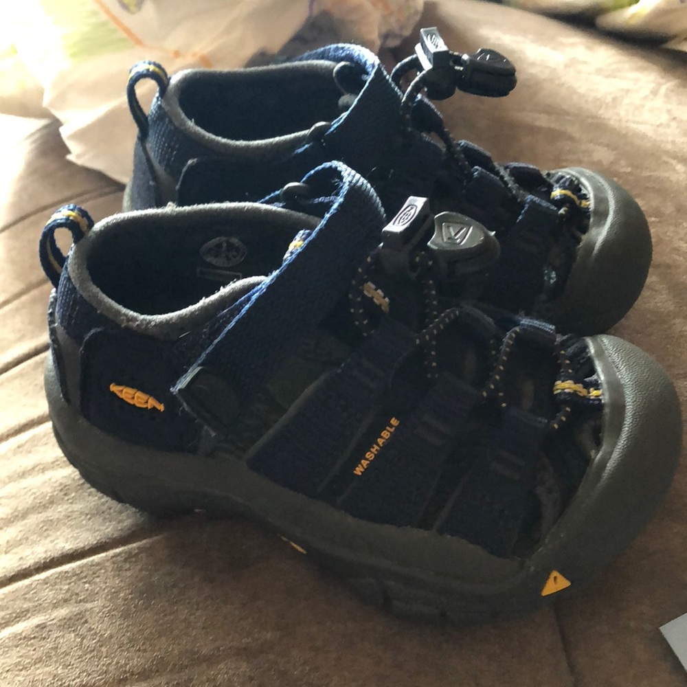 Keen toddler